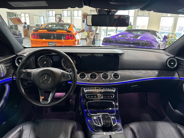 Used 2017 Mercedes-Benz E 300 image 8
