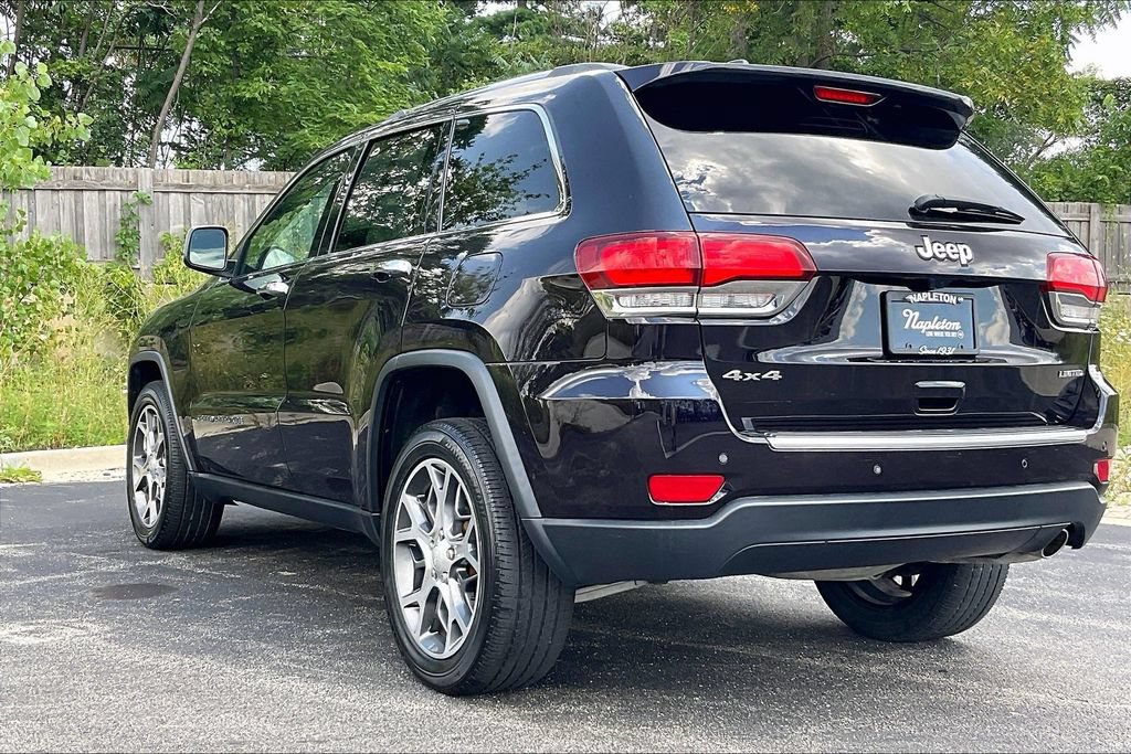 Used 2021 Jeep Grand Cherokee Limited AWD/4WD image 11