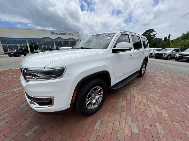 Used 2022 Jeep Wagoneer Series I RWD image 27
