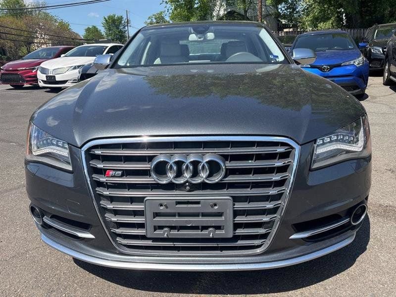 Used 2013 Audi S8 AWD/4WD image 5