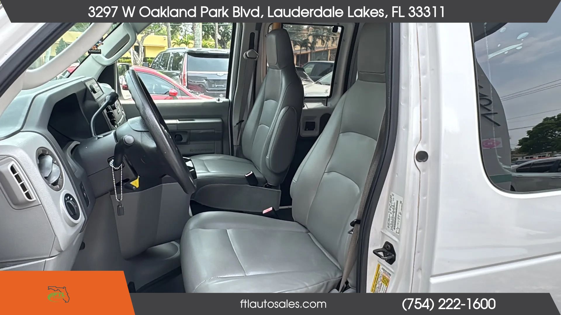 Used 2013 Ford E-250 and Econoline 250 Extended w/ PWR Group RWD image 32