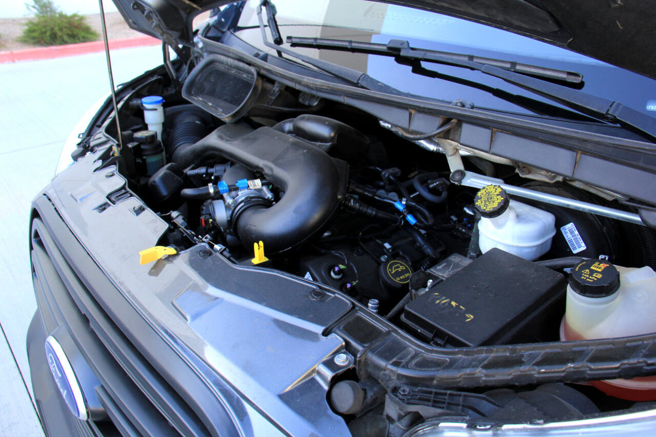 Used 2018 Ford Transit 350 XLT image 23