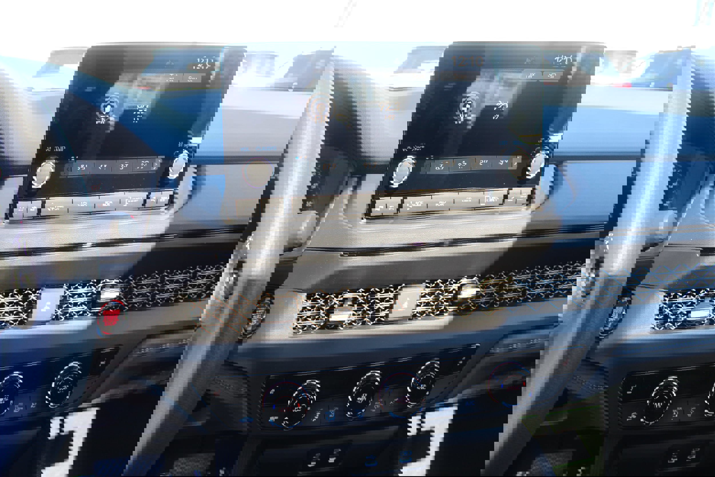 New 2025 Honda Accord SE image 7