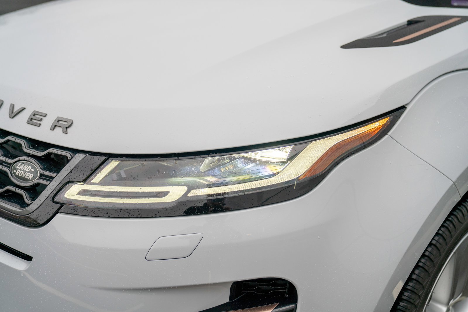 Used 2020 Land Rover Range Rover Evoque First Edition image 29