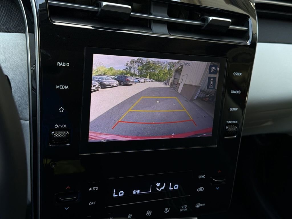 Certified 2022 Hyundai Tucson SEL w/ Convenience Package AWD/4WD image 19