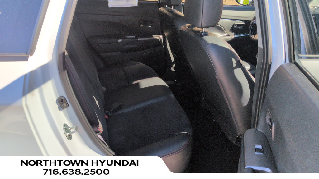 Used 2022 Mitsubishi Outlander Sport SE FWD image 18