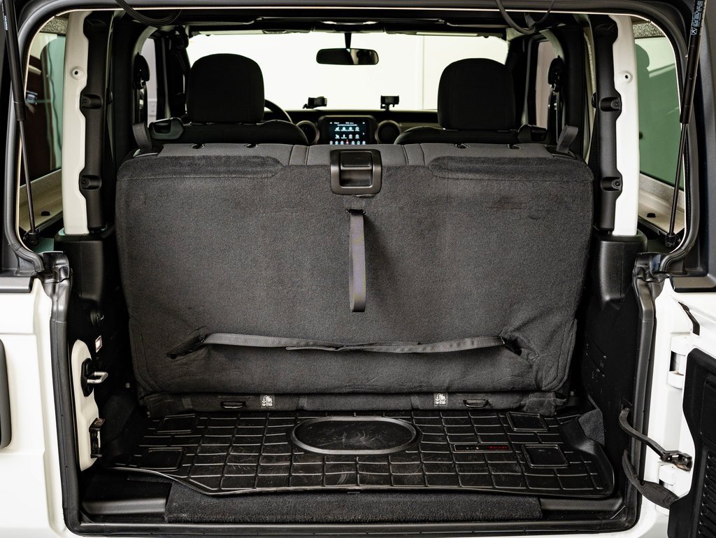 Used 2022 Jeep Wrangler Willys image 16