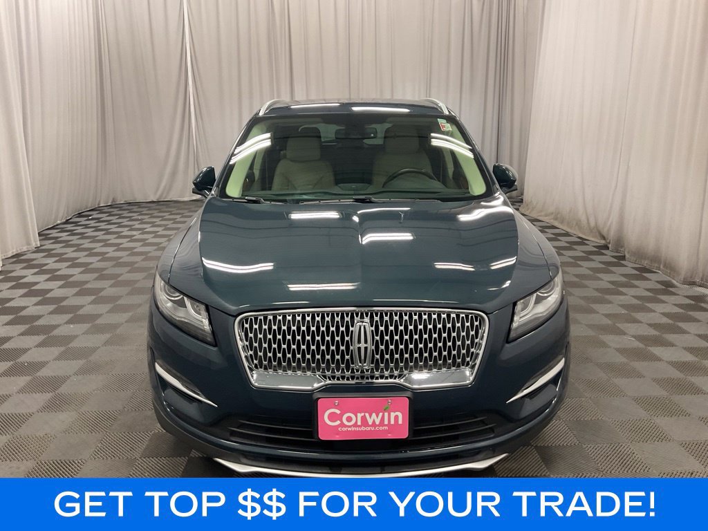 Used 2019 Lincoln MKC Select w/ Select Plus Package AWD/4WD image 3