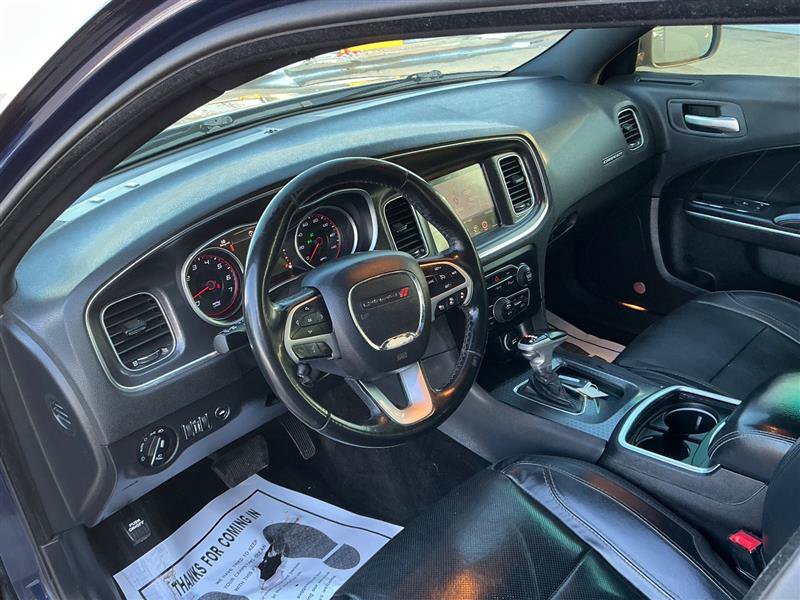 Used 2016 Dodge Charger SXT w/ AWD Premium Group image 31