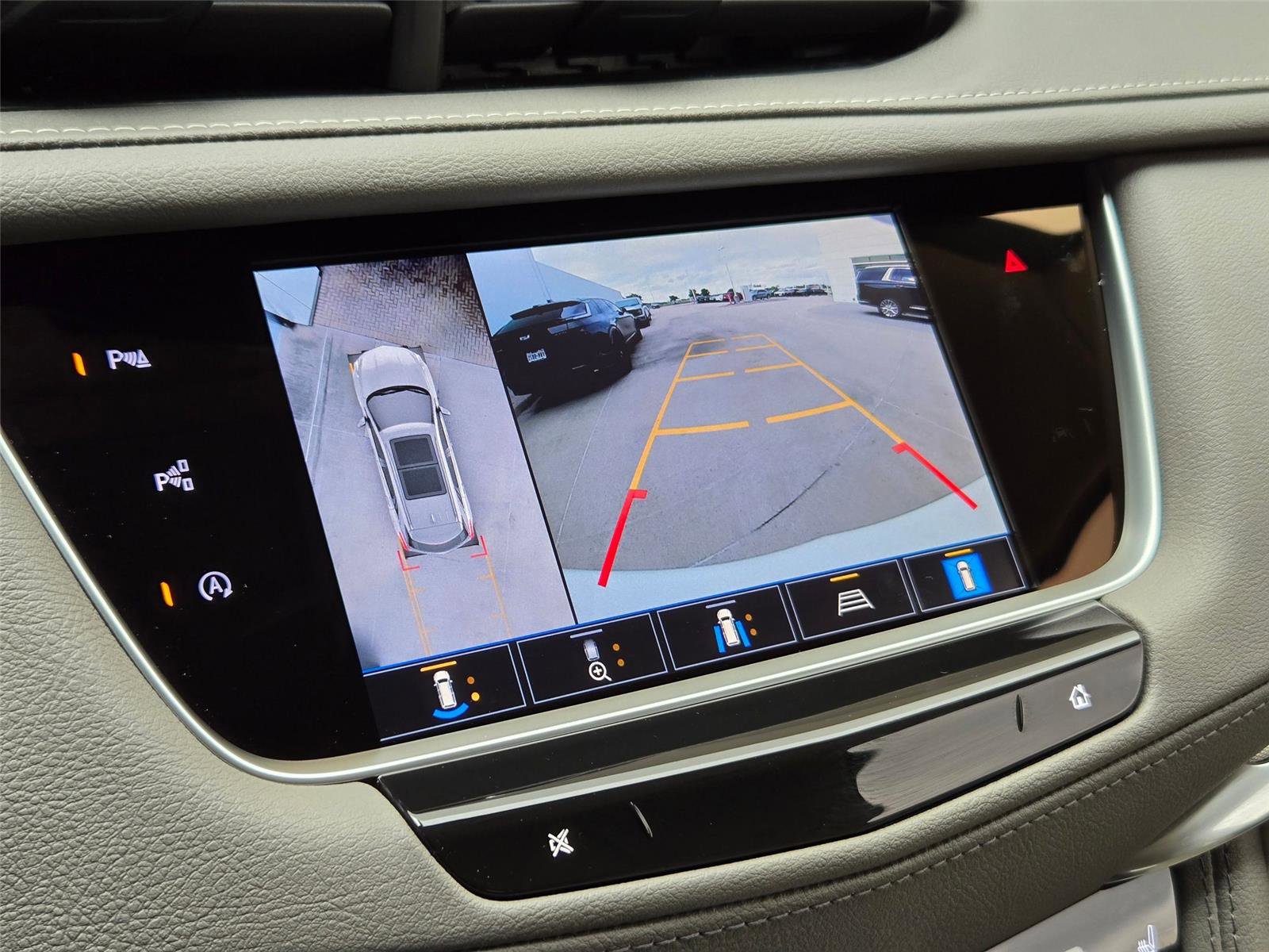 New 2026 Cadillac XT5 Premium Luxury w/ Driver Assist Package AWD/4WD image 20