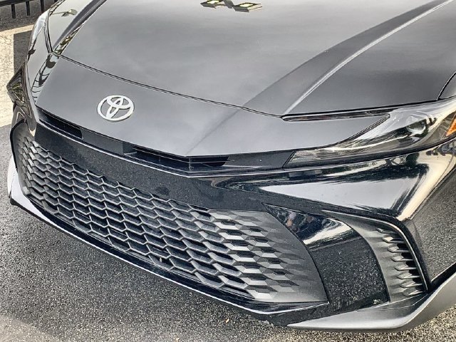 Used 2026 Toyota Camry SE w/ Convenience Package FWD image 45