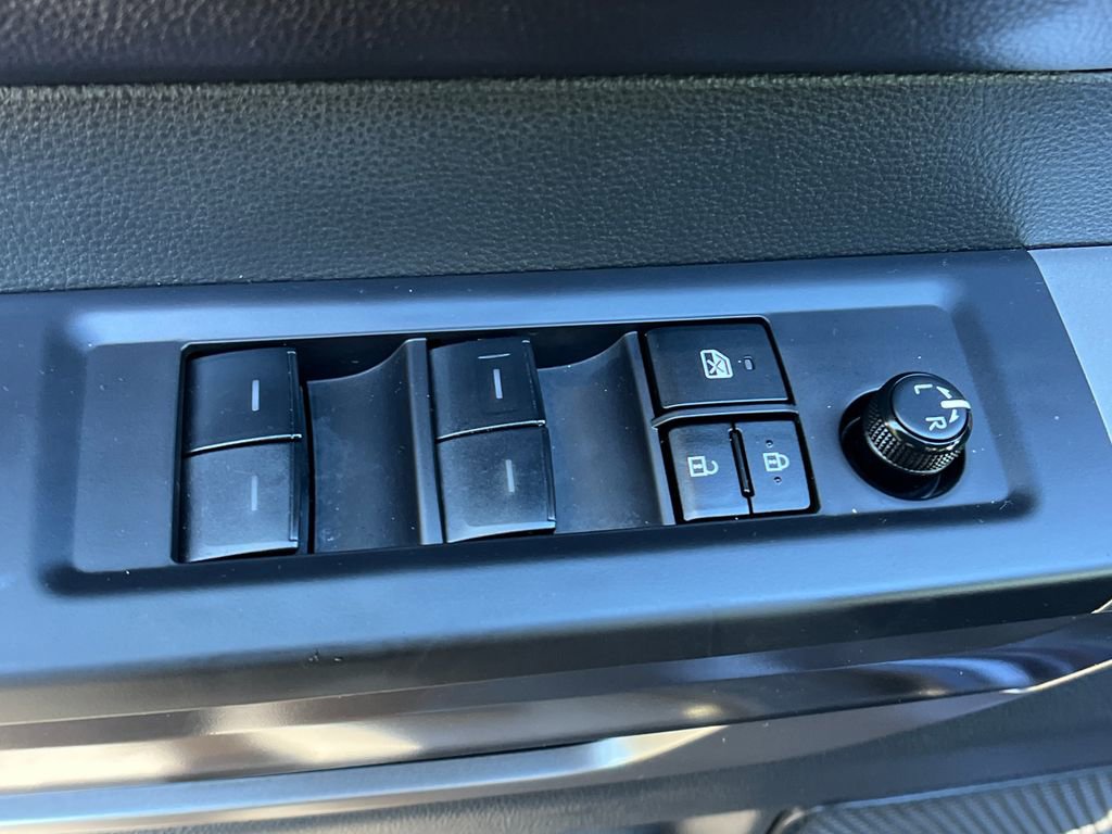 Used 2025 Toyota Tundra SR5 image 12