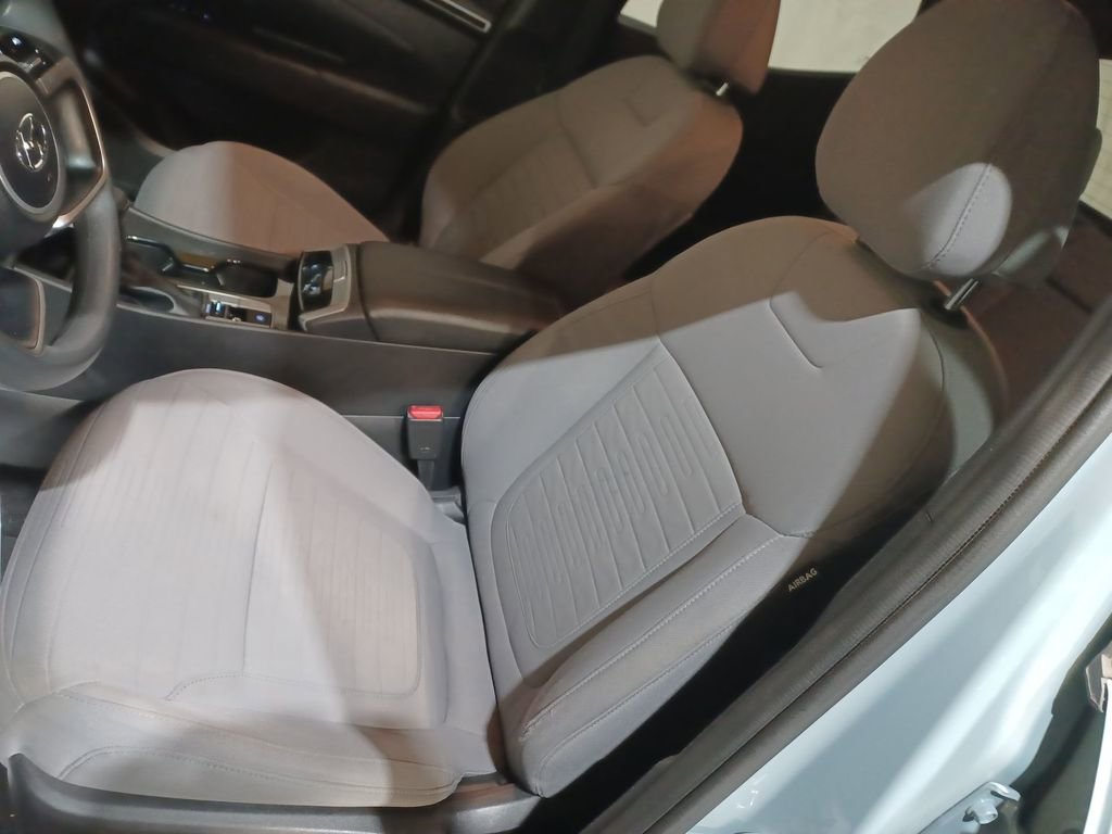 Used 2022 Hyundai Santa Cruz SEL image 13