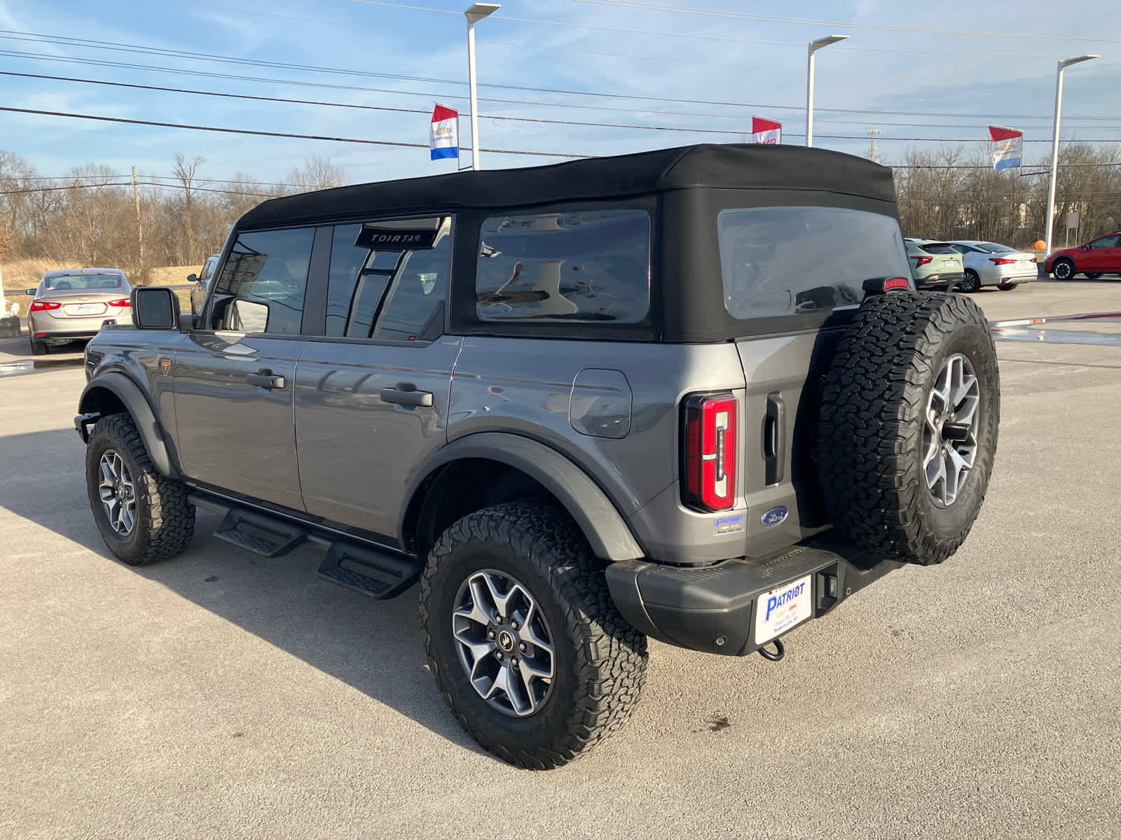 Used 2024 Ford Bronco Badlands image 5