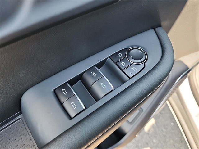 New 2026 Buick Enclave Avenir w/ Super Cruise Package image 11