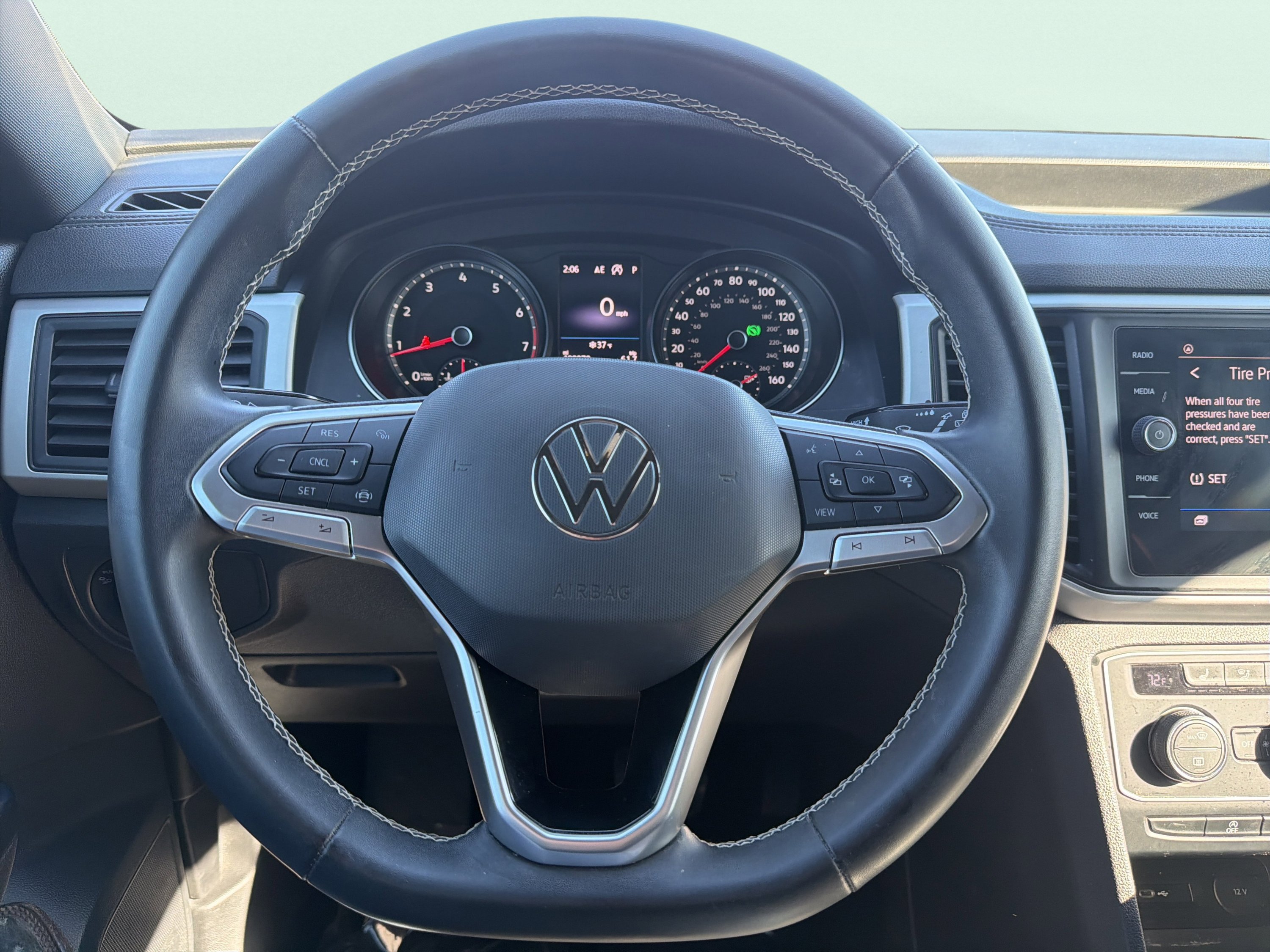 Used 2021 Volkswagen Atlas Cross Sport SE FWD image 52