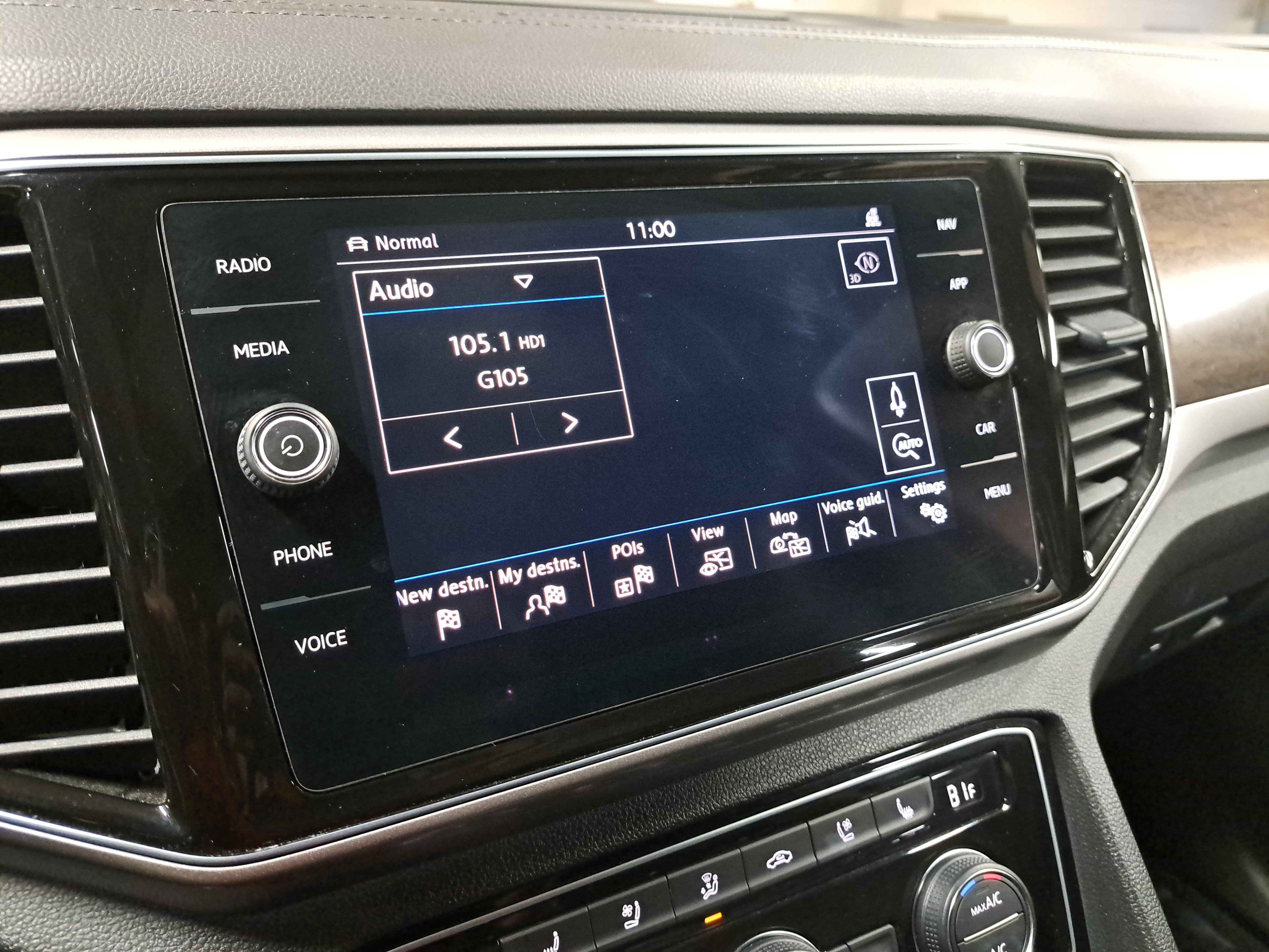 Used 2019 Volkswagen Atlas SEL Premium AWD/4WD image 23