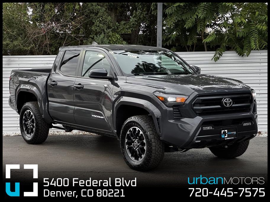 Used 2025 Toyota Tacoma SR5 AWD/4WD image 1