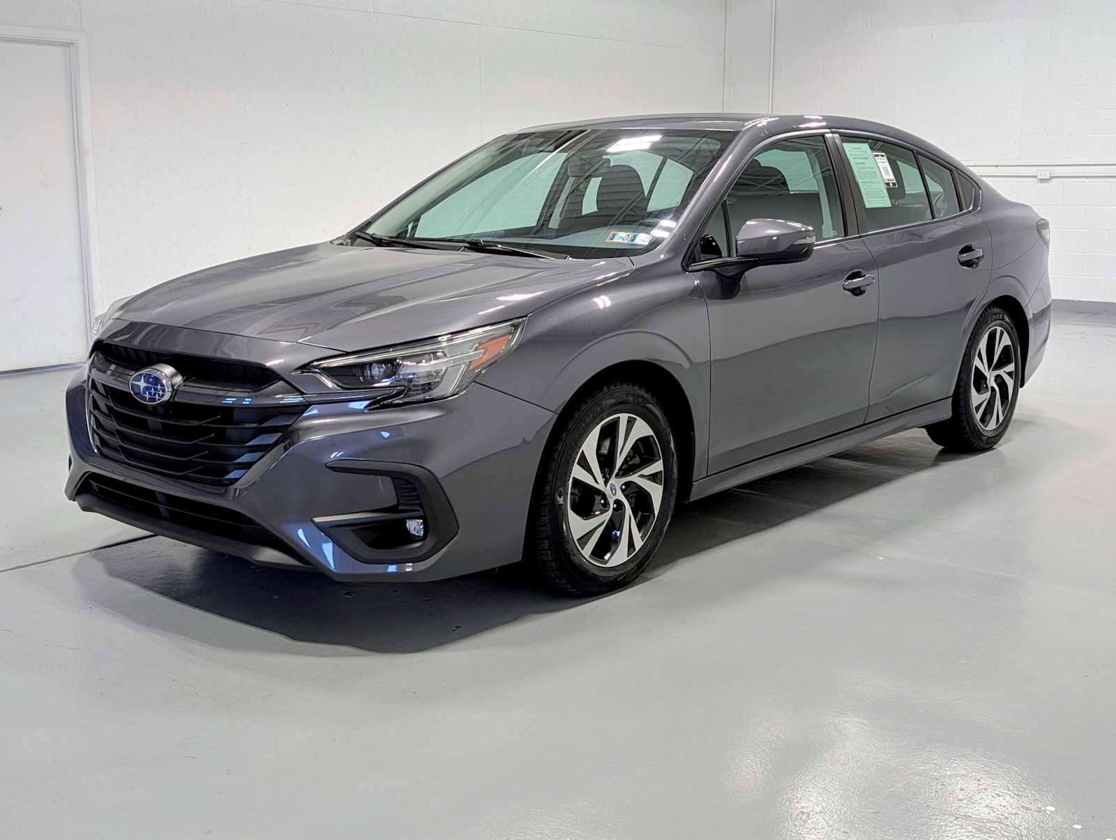 Used 2024 Subaru Legacy Premium AWD/4WD image 1
