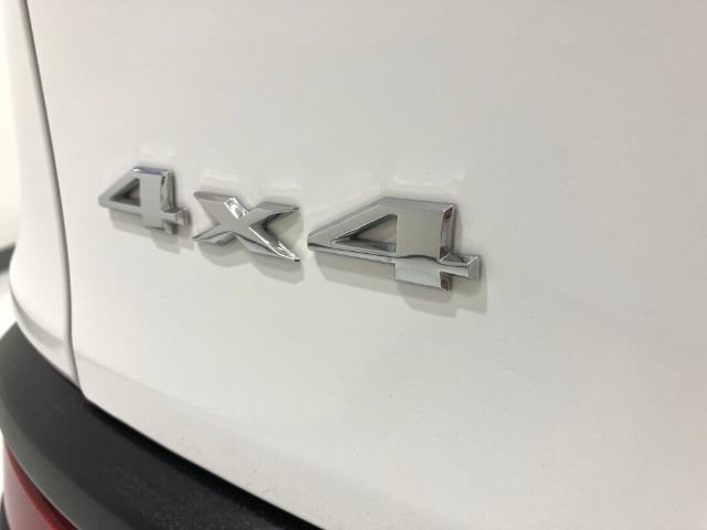 Used 2017 Jeep Cherokee Sport w/ Trailer Tow Group AWD/4WD image 14
