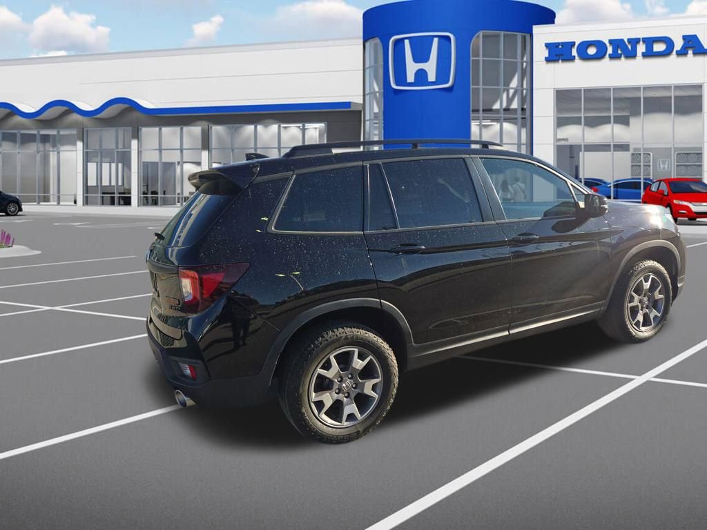 Used 2022 Honda Passport TrailSport image 9