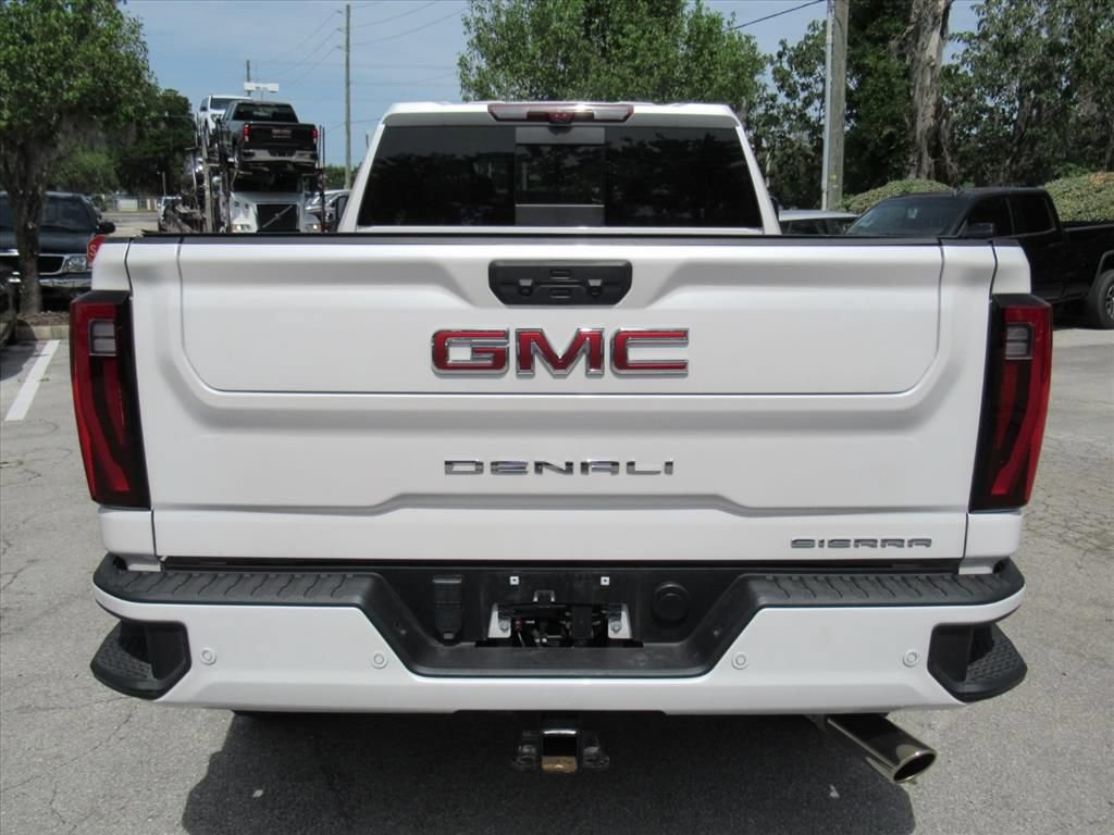 Used 2024 GMC Sierra 2500 Denali w/ Denali Reserve Package AWD/4WD image 6
