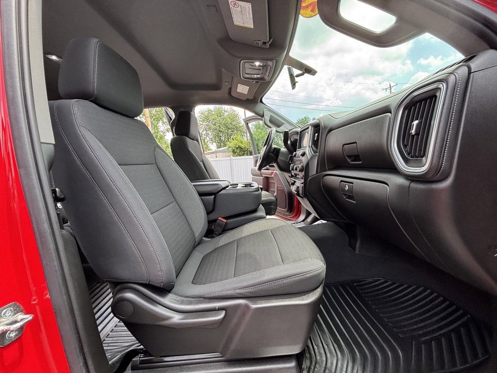 Used 2022 Chevrolet Silverado 2500 LT w/ Convenience Package image 40