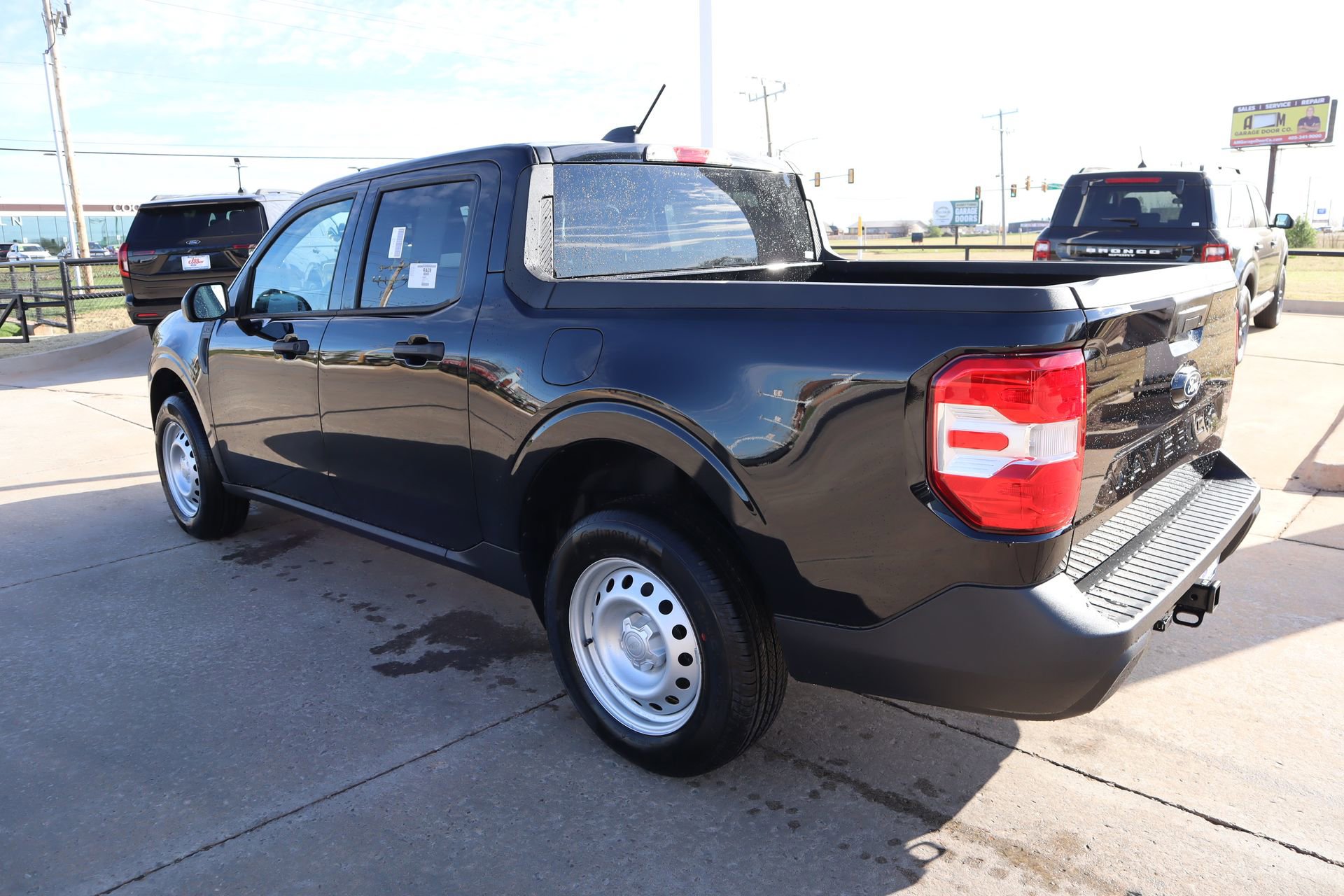 New 2026 Ford Maverick XL image 24