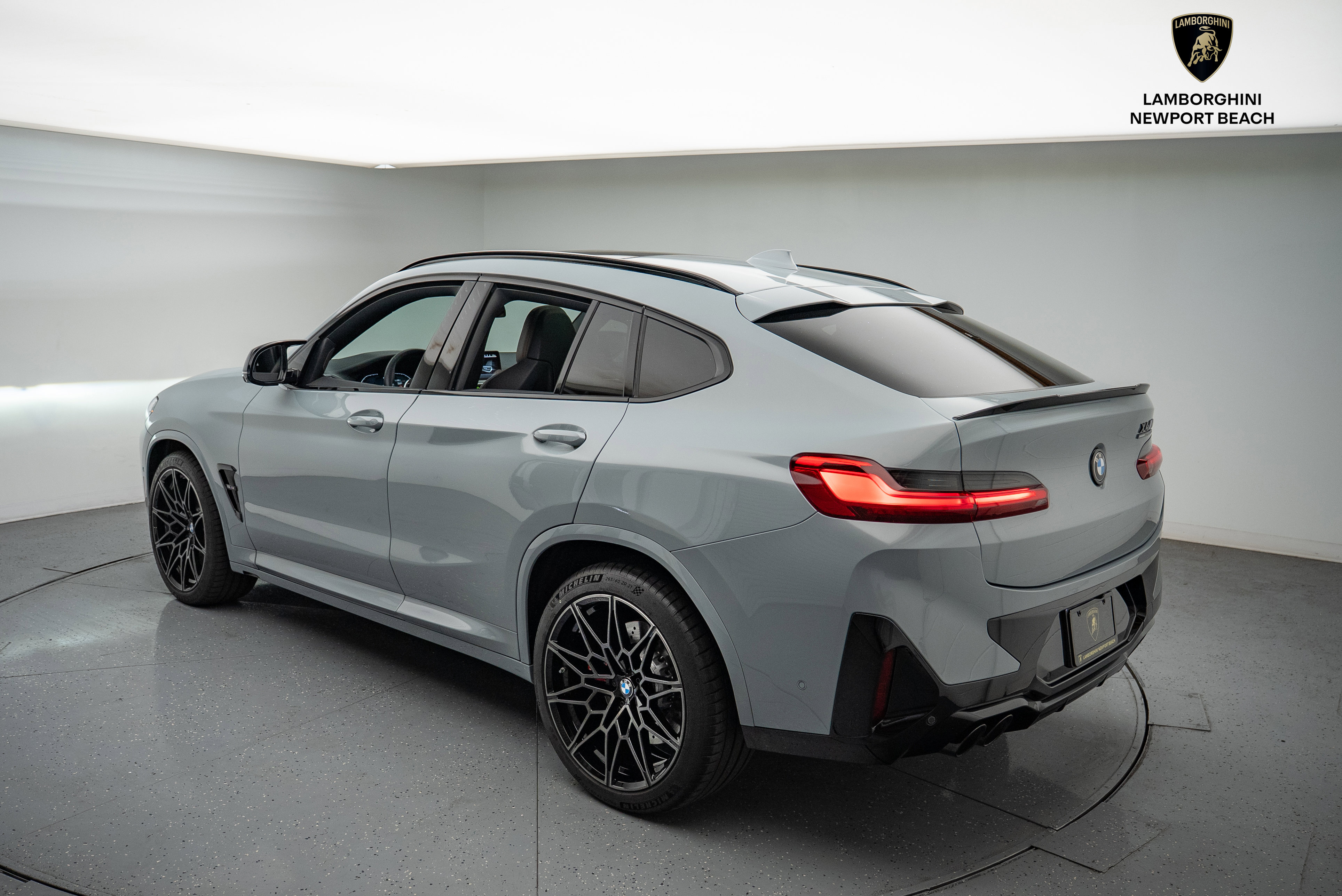 Used 2025 BMW X4 M w/ Competition Package image 12