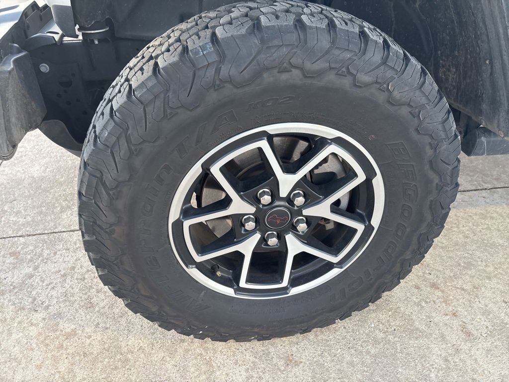 Used 2025 Jeep Wrangler Unlimited Rubicon image 10