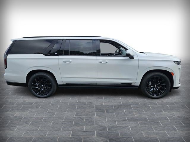 Certified 2023 Cadillac Escalade ESV Sport Platinum w/ LPO, ONYX Package image 4