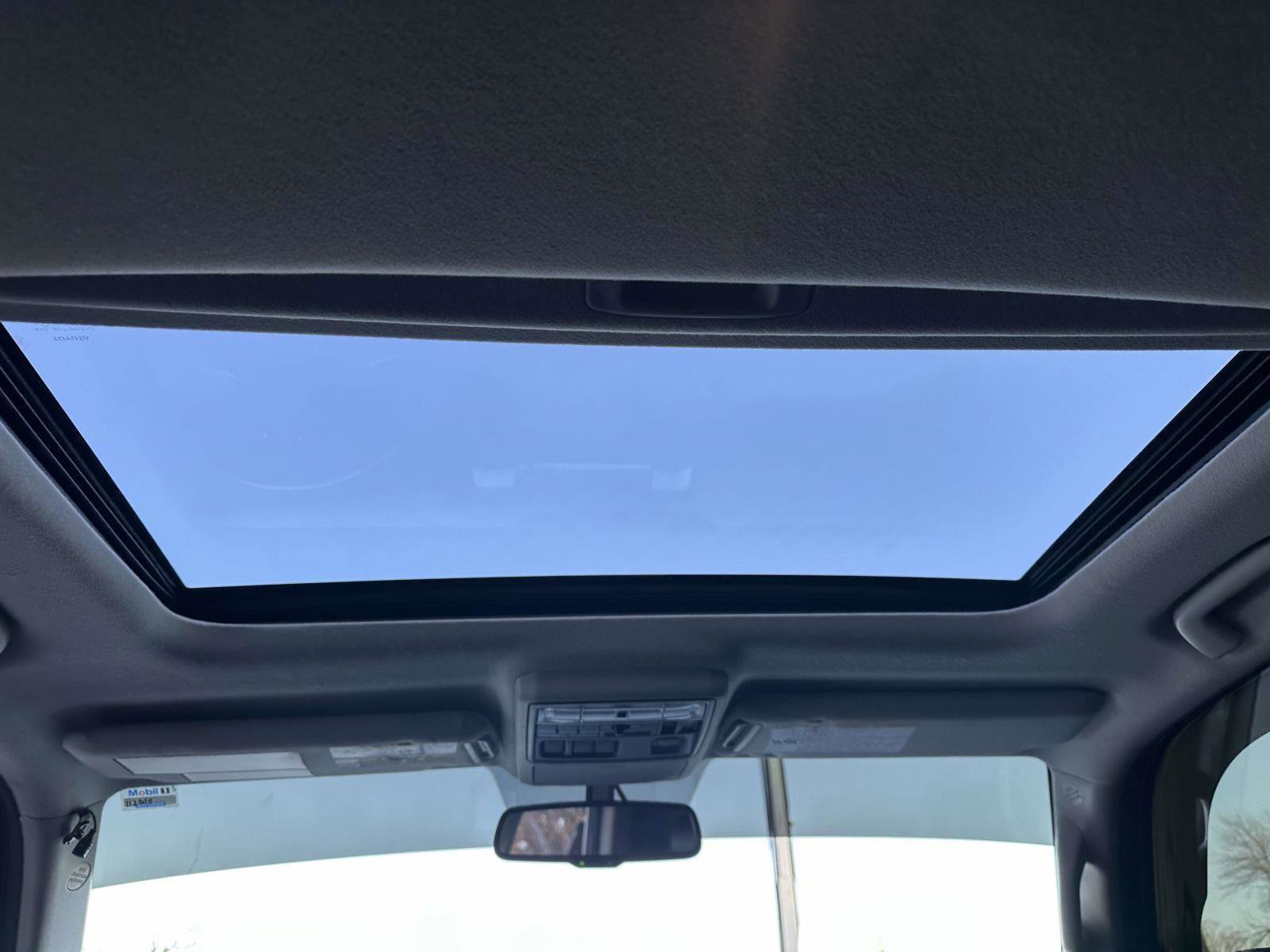 Used 2014 Toyota 4Runner Limited image 17