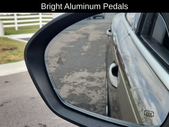 Used 2019 Alfa Romeo Stelvio Ti Lusso w/ Quick Order Package 22X Lusso image 39