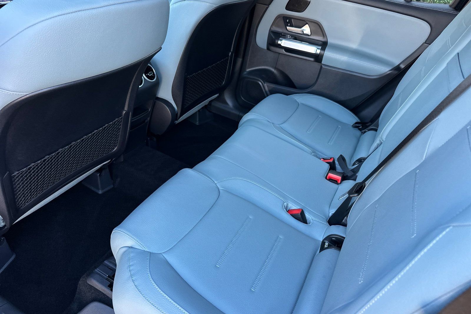 New 2026 Mercedes-Benz GLB 250 image 11