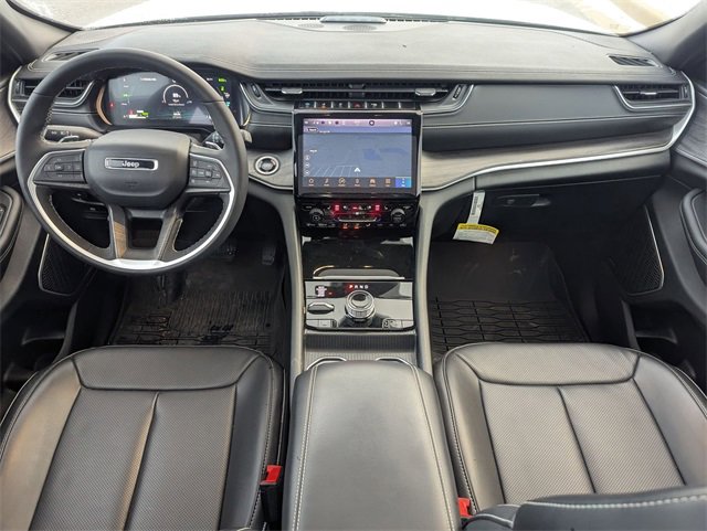 New 2024 Jeep Grand Cherokee Limited 4xe w/ Luxury Tech Group II image 22