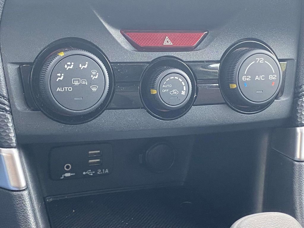 Used 2023 Subaru Forester Premium image 28