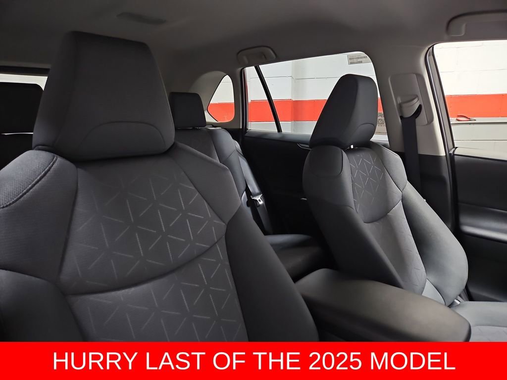 New 2025 Toyota RAV4 XLE image 26