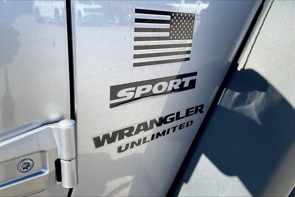 Used 2014 Jeep Wrangler Unlimited Sport w/ Quick Order Package 24S AWD/4WD image 25