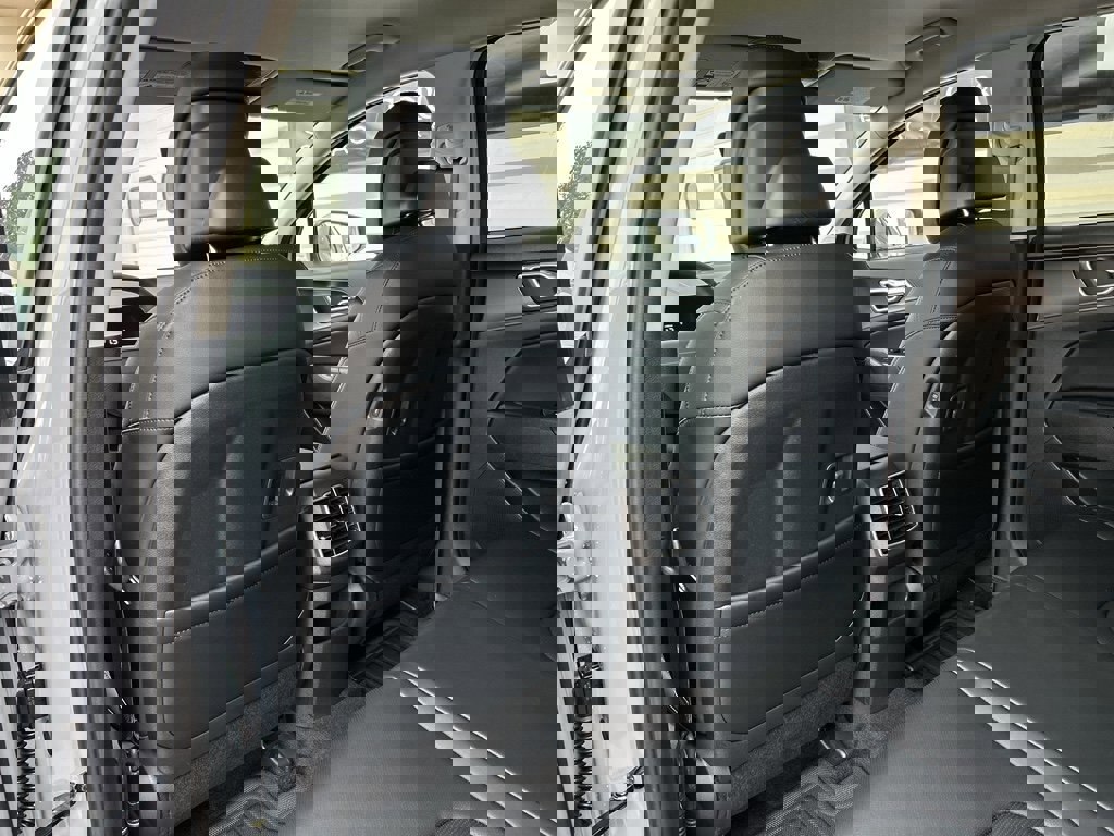 New 2026 Kia Sportage AWD Hybrid image 13