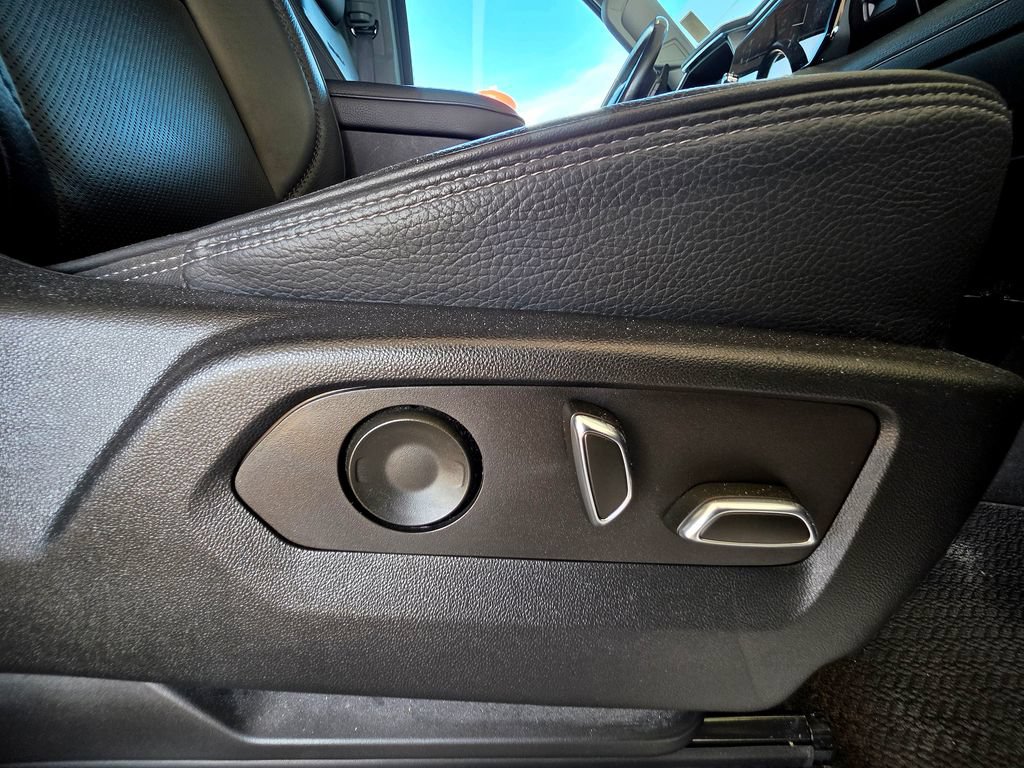 Used 2022 GMC Sierra 1500 Denali AWD/4WD image 86