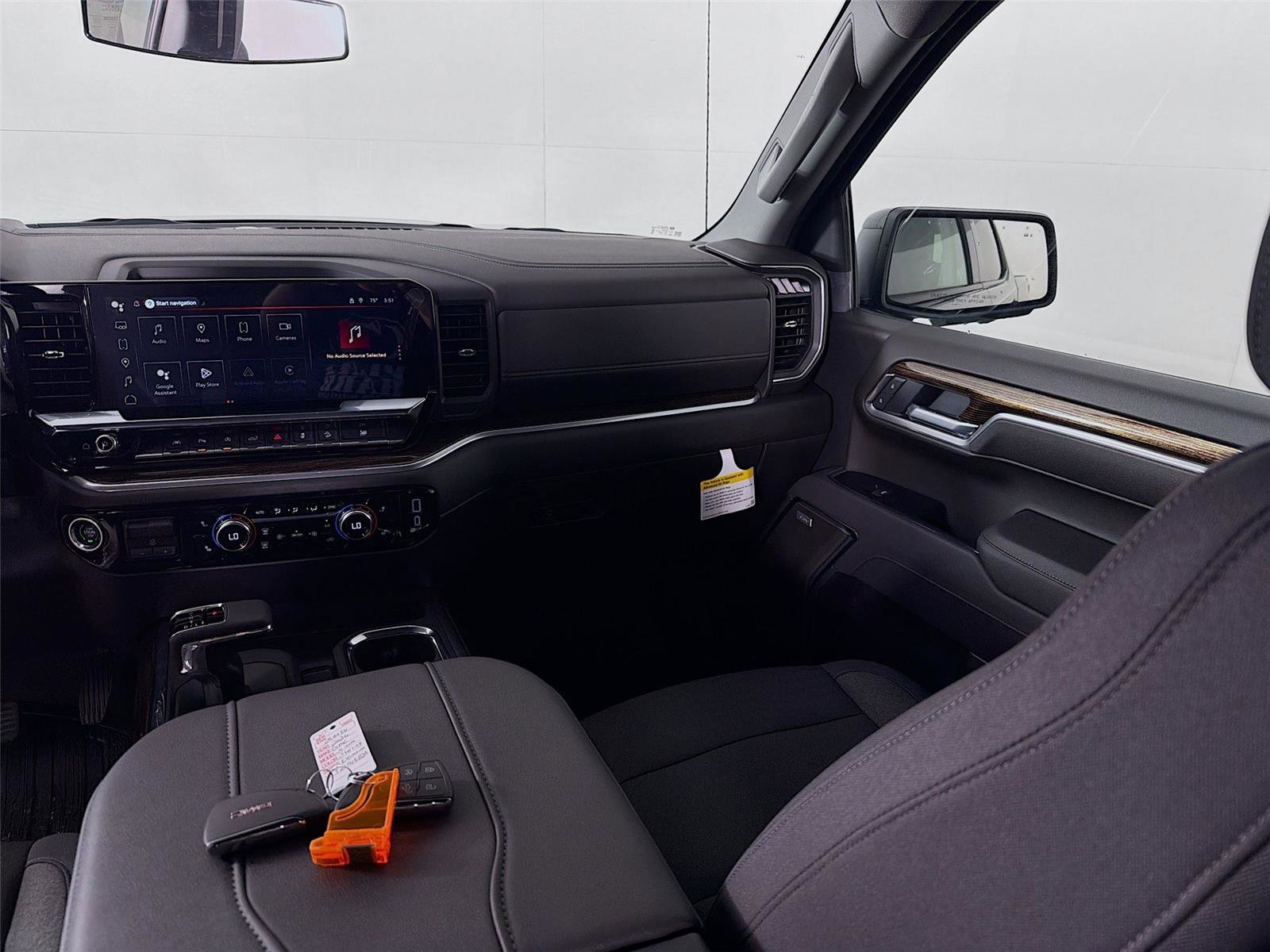 New 2026 GMC Sierra 1500 Elevation image 25