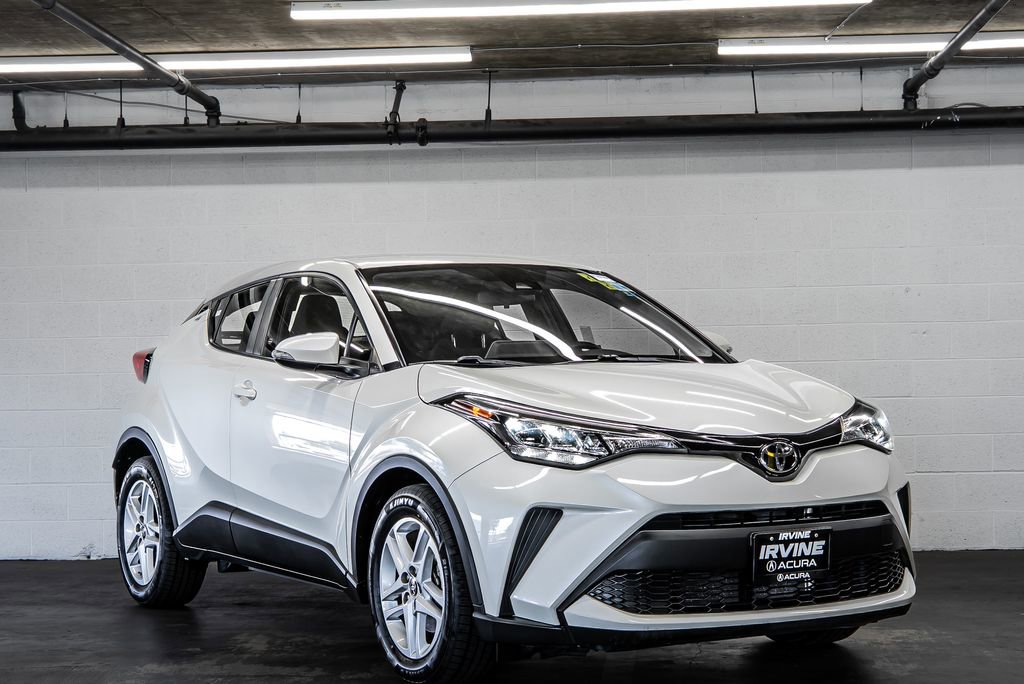 Used 2021 Toyota C-HR LE FWD image 7