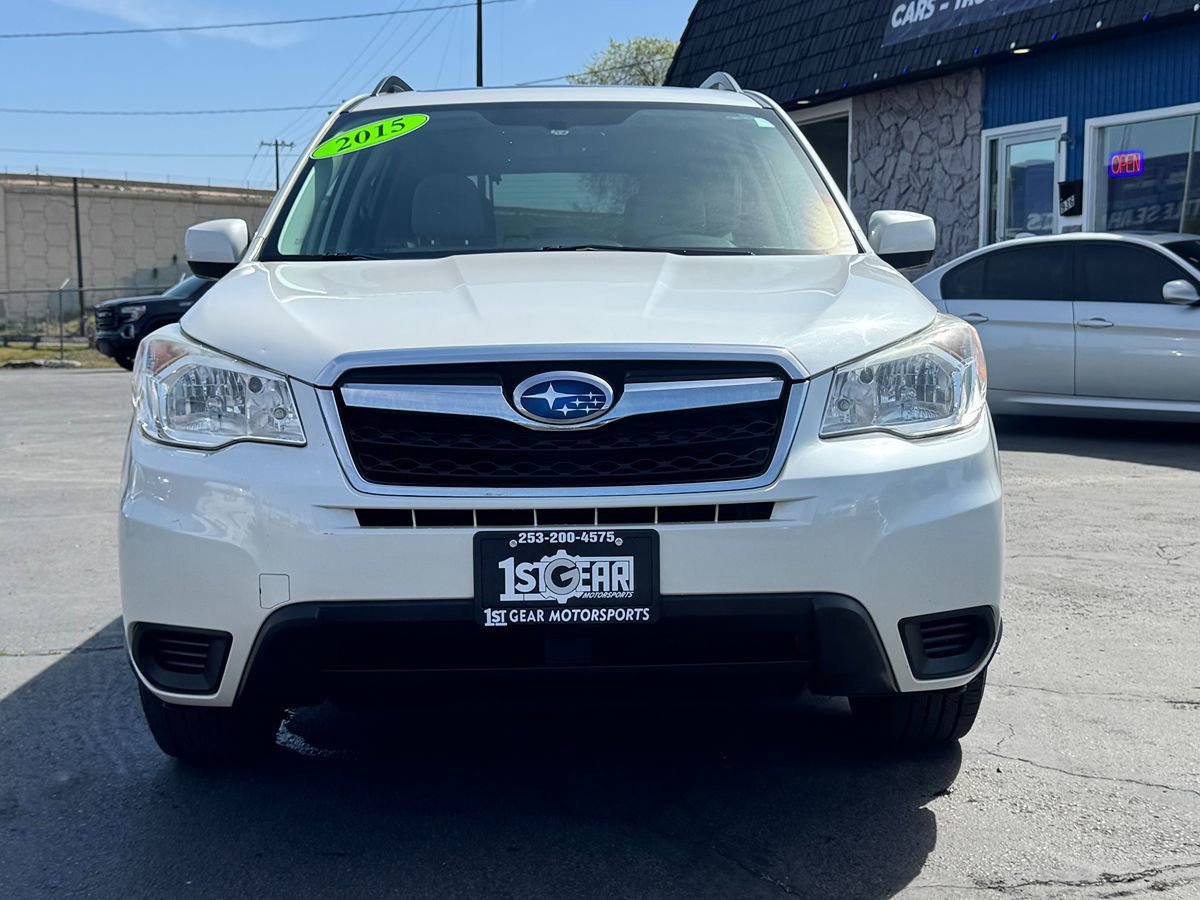 Used 2015 Subaru Forester 2.5i Premium w/ All-Weather Package AWD/4WD image 2