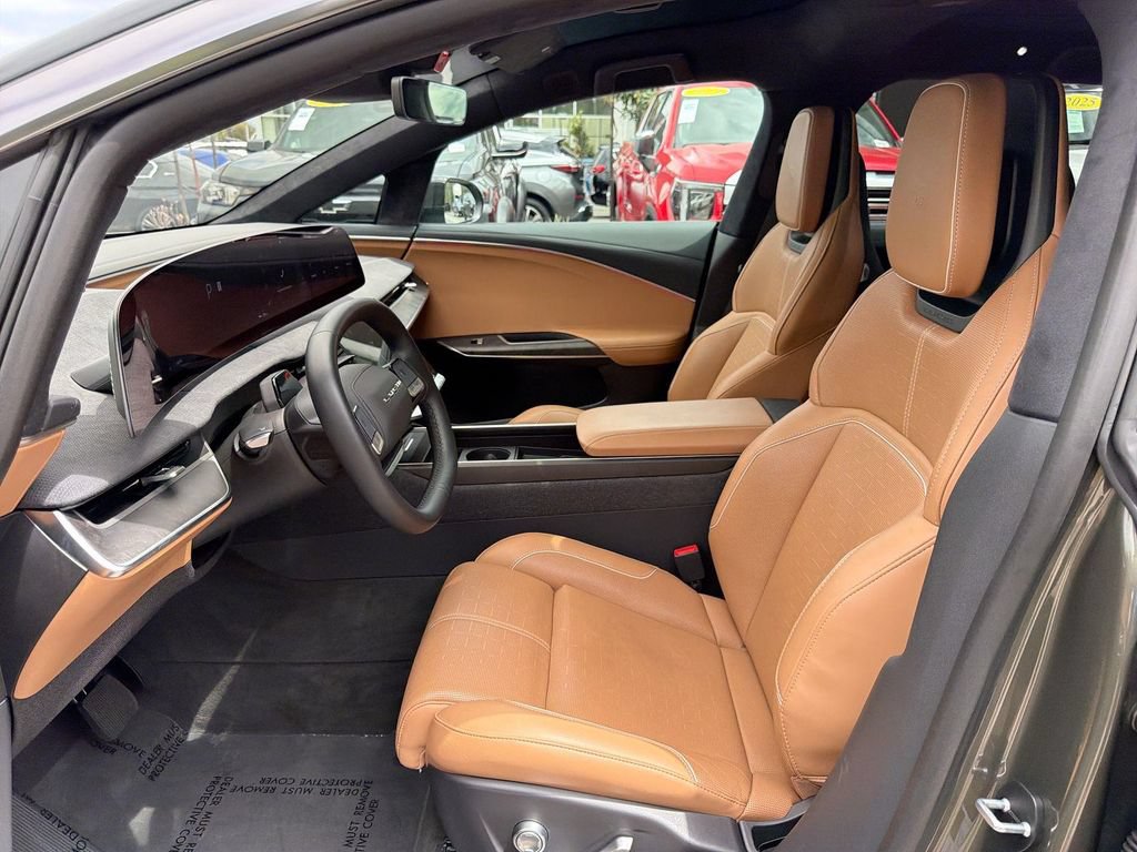 Used 2026 Lucid Gravity Dream AWD/4WD image 23