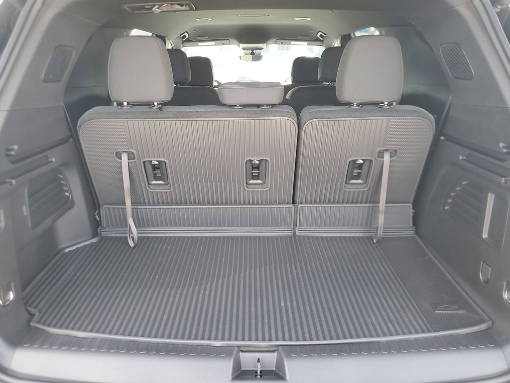 New 2026 Chevrolet Traverse LT w/ Driver Confidence Package image 6