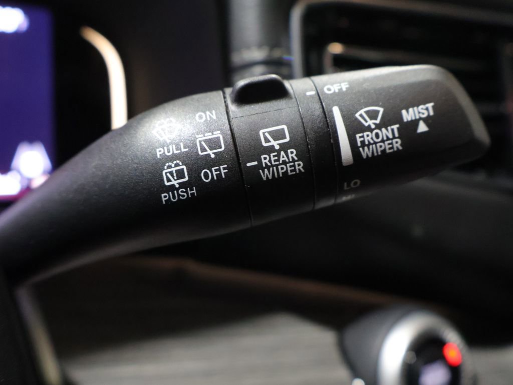 Used 2024 Jeep Wagoneer L Series III w/ Flexible Seating Group image 41