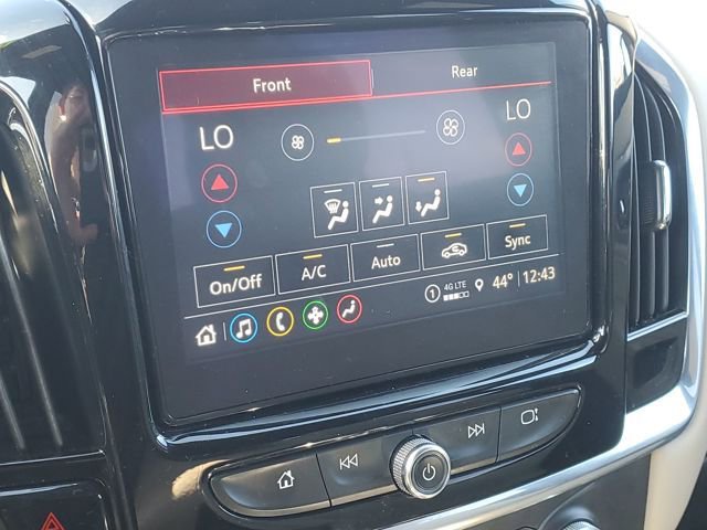 Used 2022 Chevrolet Traverse LT AWD/4WD image 18