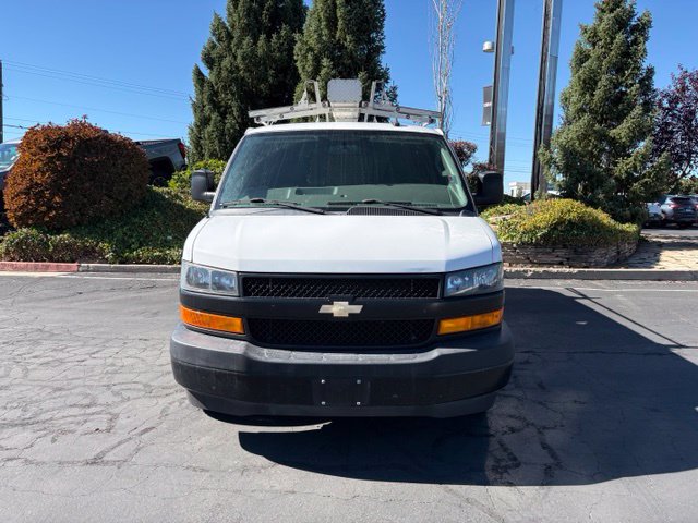 Used 2021 Chevrolet Express 2500 w/ Driver Convenience Package RWD image 2