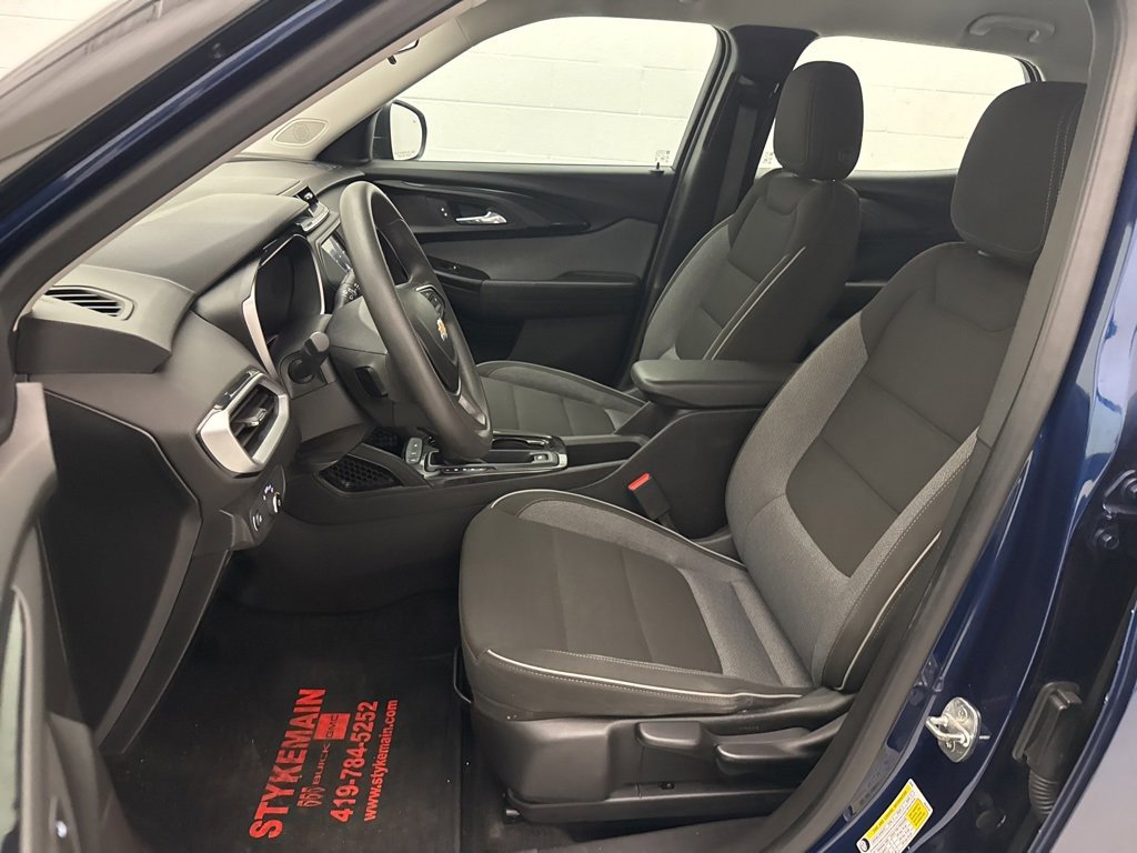 Used 2022 Chevrolet TrailBlazer LS image 19