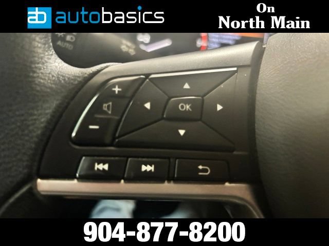 Used 2025 Nissan Altima 2.5 SV FWD image 25